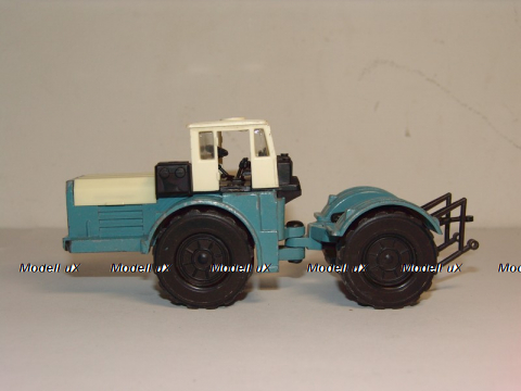 К 700 Кировец, без дверей