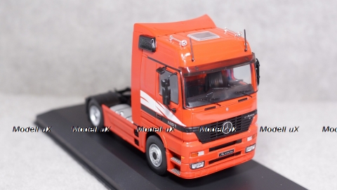 Mercedes Actros 1851 MP 1 1995 red, IXO 1:43