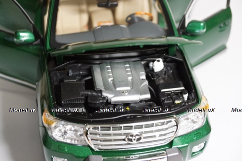 Toyota LAND CRUISER 200 , Paudi 1:18