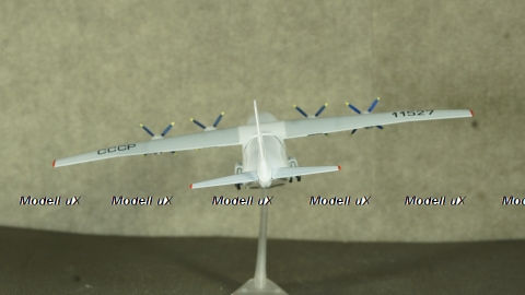 Ан-12 Antonov AN-12 Аэрофлот модель самолета, 554329, Herpa 1:200 