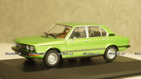 BMW 520 E12 1972 greenmet, 940023004, Maxichamps 1:43