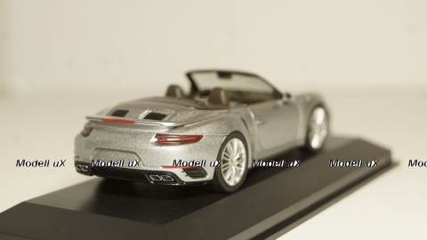 Porsche 911 (991/II) Turbo Cabriolet 2016 silver, Herpa 1:43