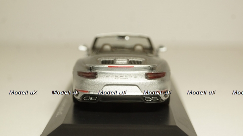 Porsche 911 (991/II) Turbo Cabriolet 2016 silver, Herpa 1:43