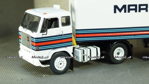 Volvo F88 Racing Transporter Martini Racing, IXO TTR018 1:43