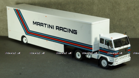 Volvo F88 Racing Transporter Martini Racing, IXO TTR018 1:43