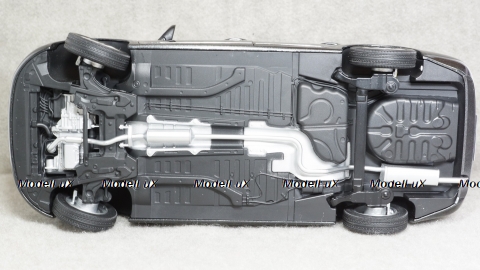 Citroen C-Elysee, Paudi 1:18