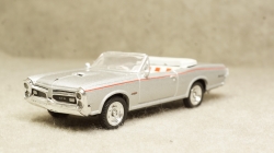 Pontiac GTO 1966, New Ray 1:43