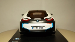 BMW I8, Paragon 1:18