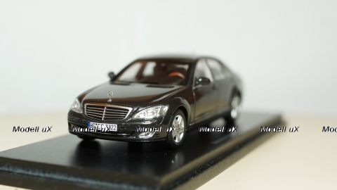 Mercedes S500 W221, Spark 1:43