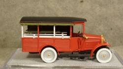 Амо Ф15 скорая, Мастерская Гулак 1:43