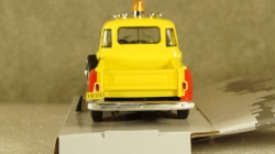 Chevrolet C3100 Pickup Tow Truck, Cararama 1:43
