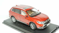 Mitsubishi Outlander 2015, Paudi 1:18