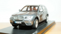 BMW X3 F25, Paragon 1:18
