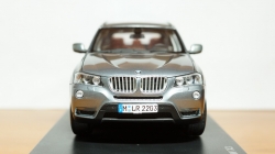 BMW X3 F25, Paragon 1:18