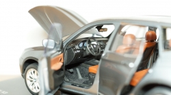 BMW X3 F25, Paragon 1:18