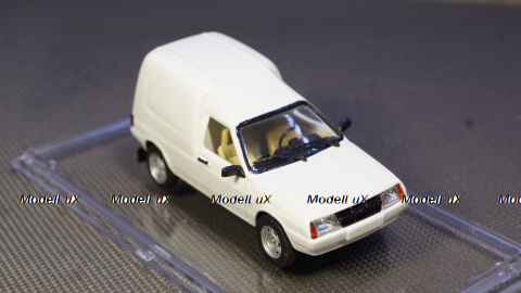 Ваз 2108Ф Челнок белый, Алник43 1:43