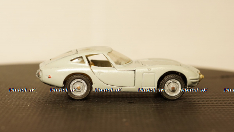 Toyota 2000GT А29, фары стекло