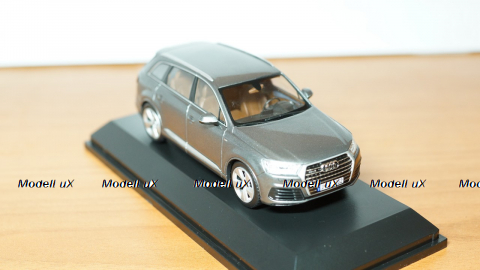 Audi Q7 2015 greymetallic, 5011407633, Spark 1:43