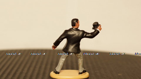 Фигурка Мужчина с шляпой, стоит