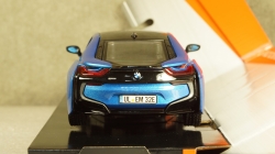 BMW i8 Metallic Blue 79359, MotorMax 1:24