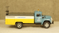 Зил 130 АС-161 автомобиль для обслуживания туалетов самолётов, Pegas Models 1:43