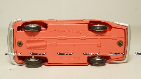 Мазерати Мистраль Купе красный, 1:43