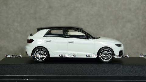 Audi A1 Sportback GB 2018 белый, IScale 1:43