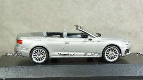 Audi A5 Cabriolet 2017 Florett серебро, Spark 1:43