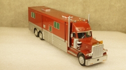 Peterbilt Кэмпер трехосный, Киммерия 1:43