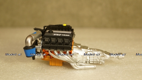 PLYMOUTH BARRACUDA ENGINE AND TRANSMISSION, Highway 61 1:18