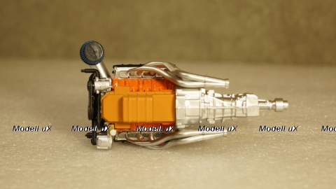 PLYMOUTH BARRACUDA ENGINE AND TRANSMISSION, Highway 61 1:18