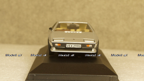 Lotus Esprit series 1 Colin Chapman silver, Vanguards 1:43