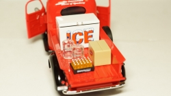 International D-2 Pick up, First gear 1:25