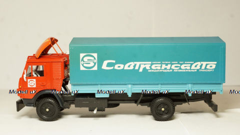 КАМАЗ 5325 Совтрансавто красный/голубой