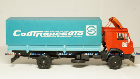 КАМАЗ 5325 Совтрансавто красный/голубой