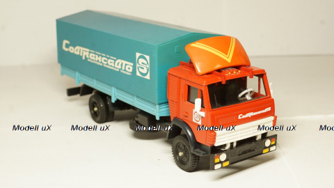 КАМАЗ 5325 Совтрансавто красный/голубой