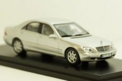 Mercedes S500 W220, Spark 1:43