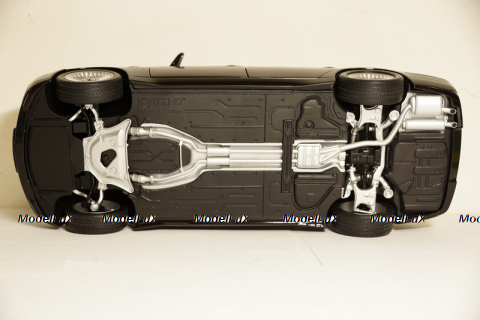 BMW 760 Li E66  Kyosho 1:18