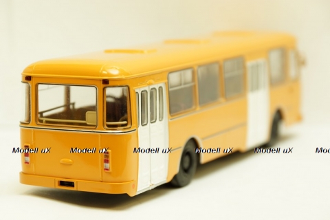 ЛИАЗ 677М городской автобус, SSM 1:43 