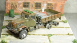 Яаз 210 с грузом заброшен, Modellux 1:43