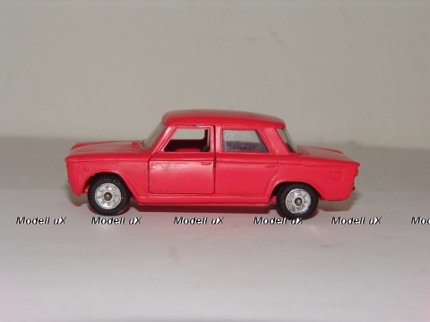 Fiat 1500 красный