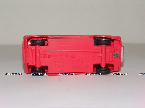 Fiat 1500 красный