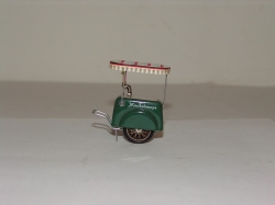 Тележка сатураторная "МосВодТорг" зелен 1:43