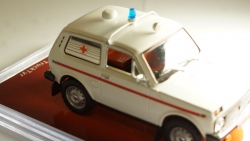 ВАЗ 2121 Нива Медпомощь, TruckTyr 1:43