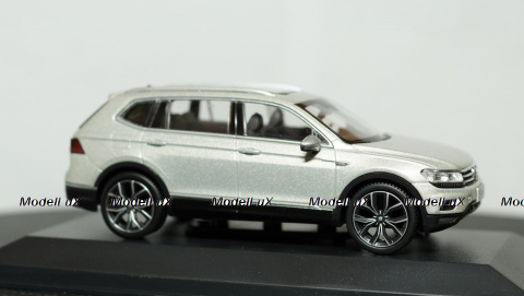 Volkswagen VW Tiguan, 1:43 