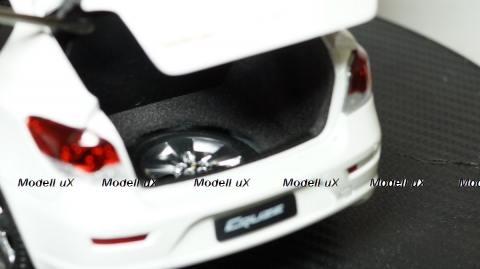 Chevrolet Cruze 1:18, Paudi 1:18