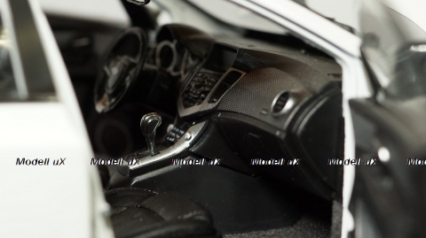 Chevrolet Cruze 1:18, Paudi 1:18