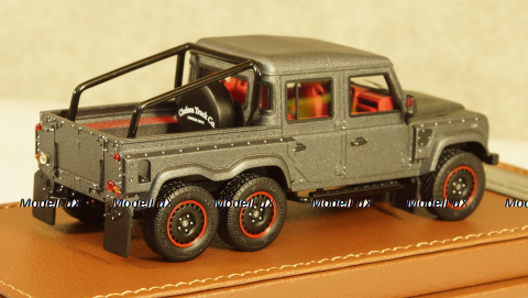 Land Rover Defender PICK-UP 6X6 FLYING HUNTSMAN 2016, PM001, PERFECT-MODELS 1:43