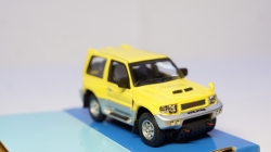 Mitsubishi Pajero, yellow, Cararama 1:43
