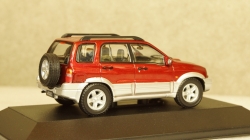 Suzuki Grand Vitara 2001 red/grey, Triple9 1:43